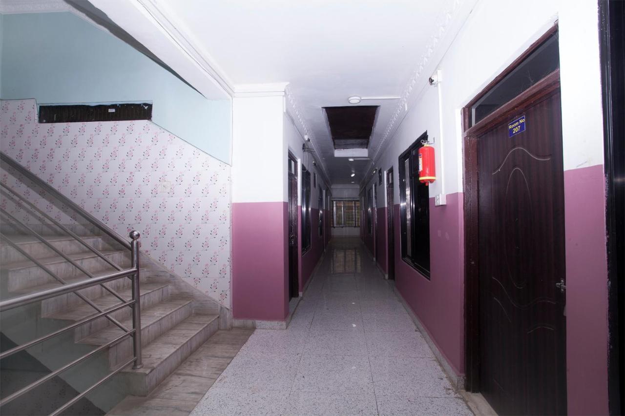 Spot On 740 Hotel Akala Pvt Ltd Kerwani Екстер'єр фото